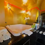 Cleros Sky Lounge Bed & Breakfast 4*
